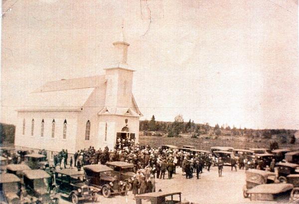 Photograph of Knox Presbyterian Church, Harvey Station, New Brunswick when it was dedicated in June, 1927.