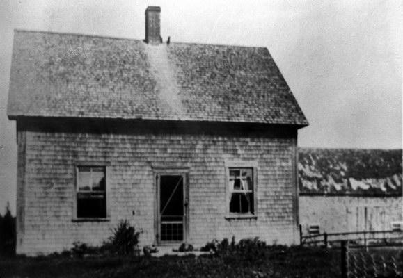 Undated photograph of Charles Little&#039;s home in Littles Settlement. Image thanks to J. Hall.